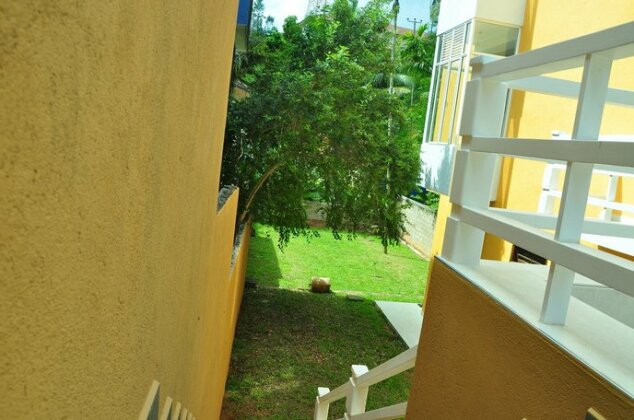  Photo 2