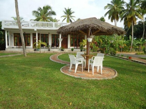 Hotel River Bank Matara - Photo4