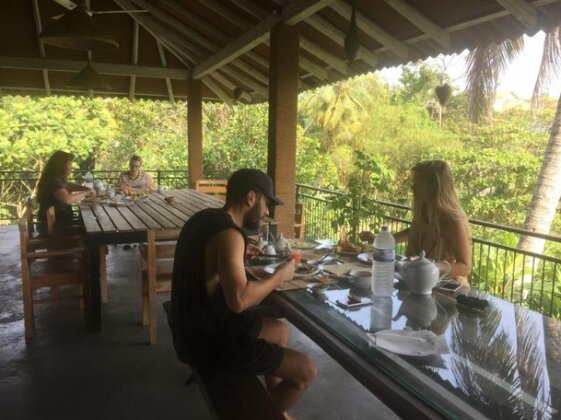 Jungle Surf Resort - Photo3