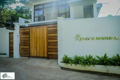 King's Marine Hotel & Restaurant