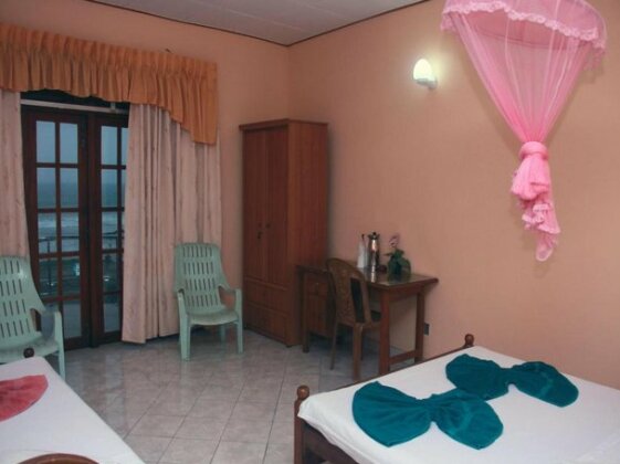 Mayura Beach Resort - Photo2