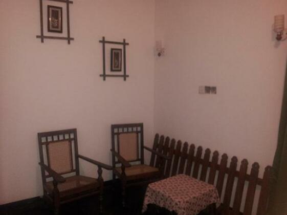 Old Villa Guesthouse - Photo2
