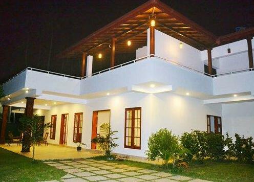 Thisara Villa