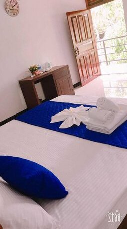 Blue Whale Holiday Hotel - Photo5