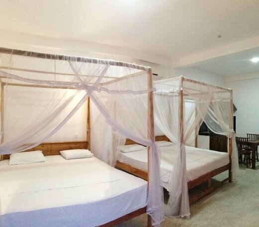 Dreamers Lodge Mirissa - Photo4