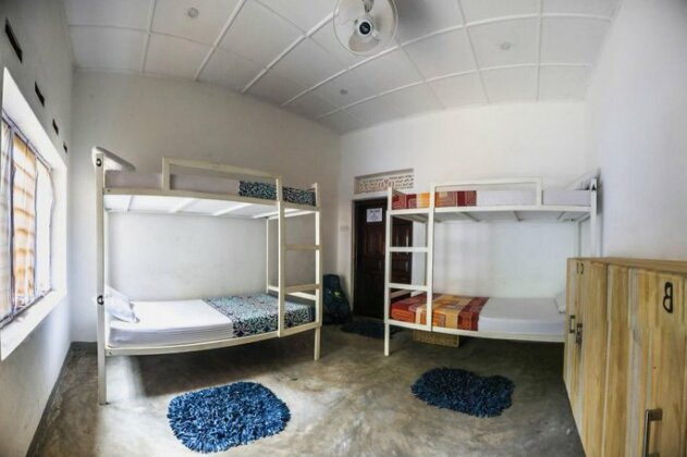 Hostel First Mirissa - Photo4