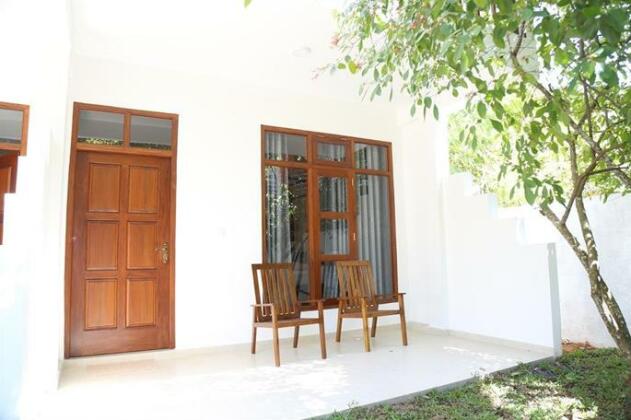Mirissa Village - Photo2