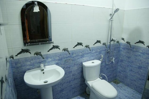 Tharindu Hotel - Photo4