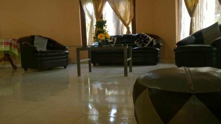 B & B Home Stay