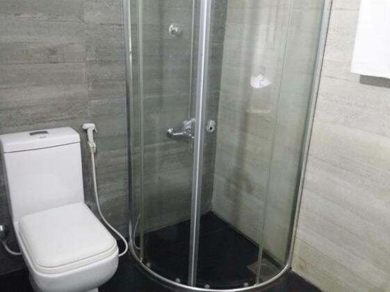 Canadian Residence - Photo2