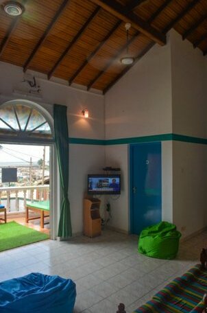 Explore Hostels Negombo - Photo4