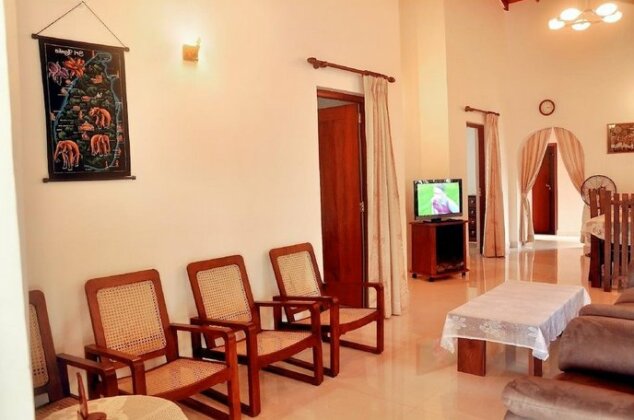 Green Gardens Negombo - Photo3