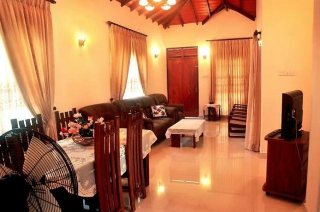 Green Gardens Negombo - Photo5