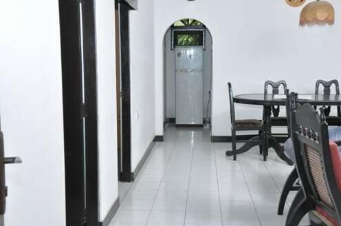 HKS Beach Guest House - Photo4