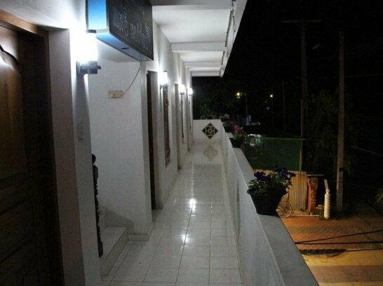 Holiday Guest Inn - Photo2
