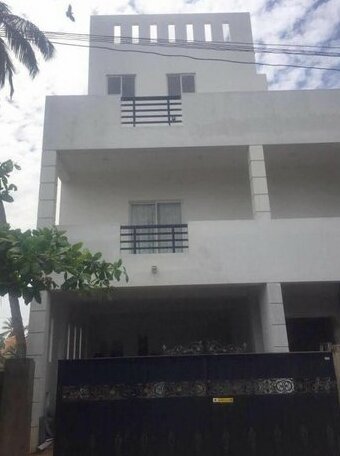 Homestay - Clean Comfy walk2beach free Wifi - Photo2