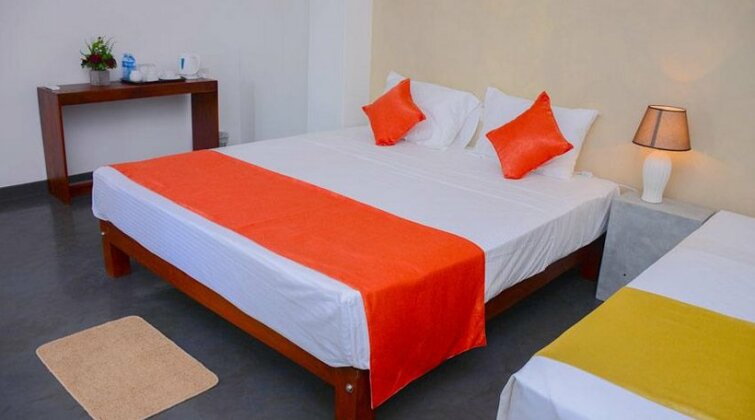 Hotel Star White - Negombo - Photo2