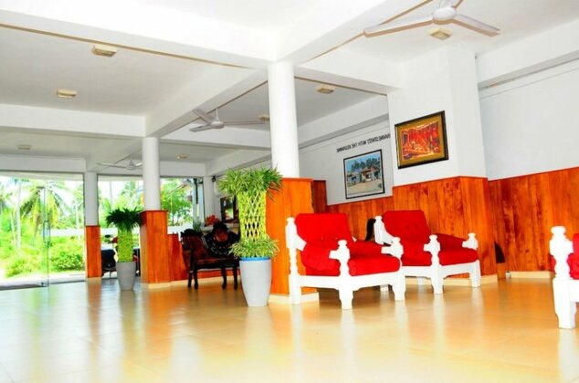 Lanka Beach Hotel - Photo2