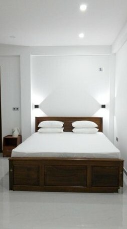 Luxury Orbit - Photo2
