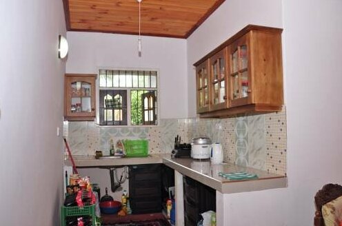 Mallikas Place by Negombo Beach - Photo2