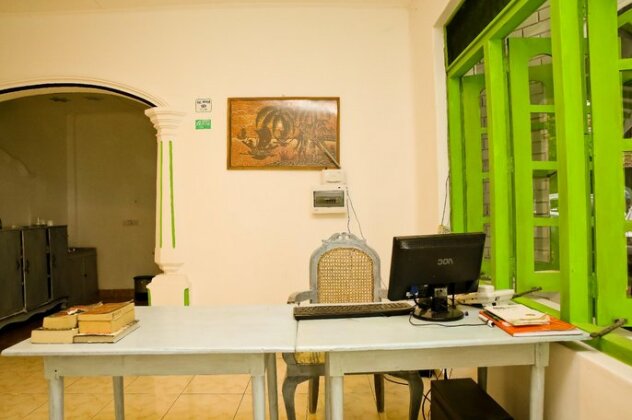 Negombo Beach by Flipflop Hostels - Photo5