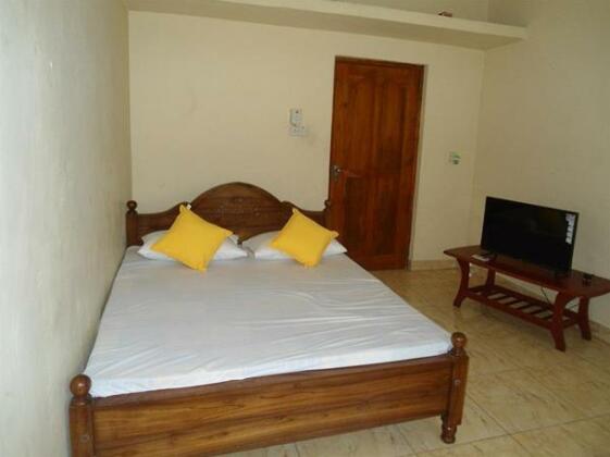 Negombo City Holiday Home - Photo4