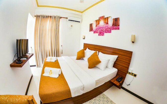 Negombo New Queen's Palace - Photo5