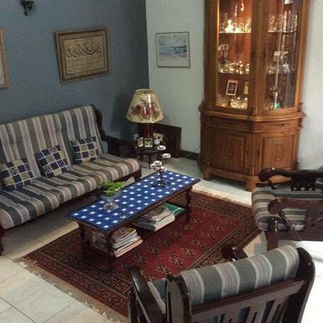 Negombo Travellers Inn - Photo3