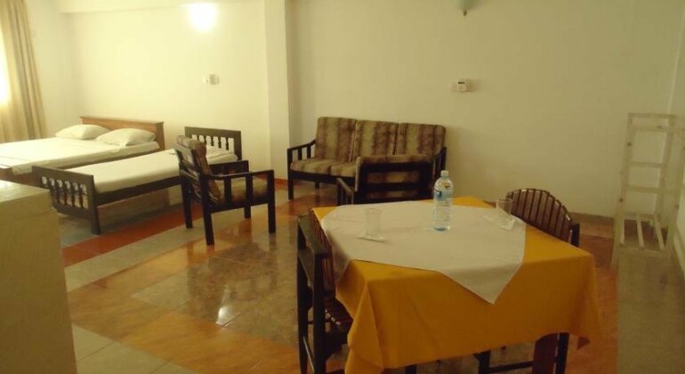 Oasis Inn Negombo - Photo5