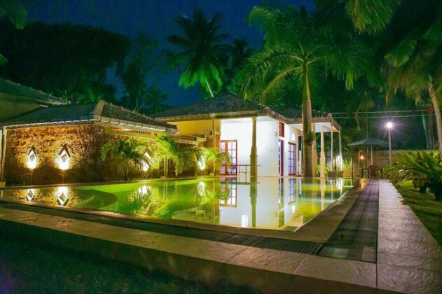 Pavana Hotel - Photo2