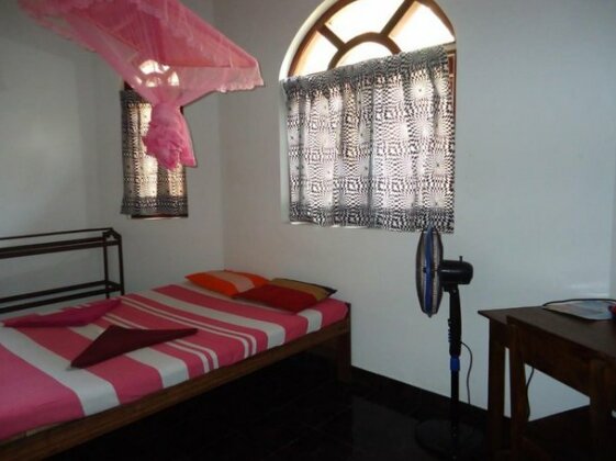 Queen Bee Guest House - Photo2