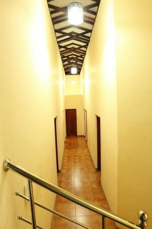 Red Dragon Hotel - Photo3