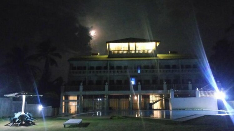 Photo 4
