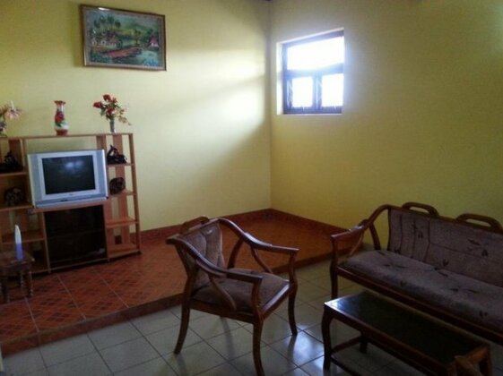 Sri Wing - Photo2