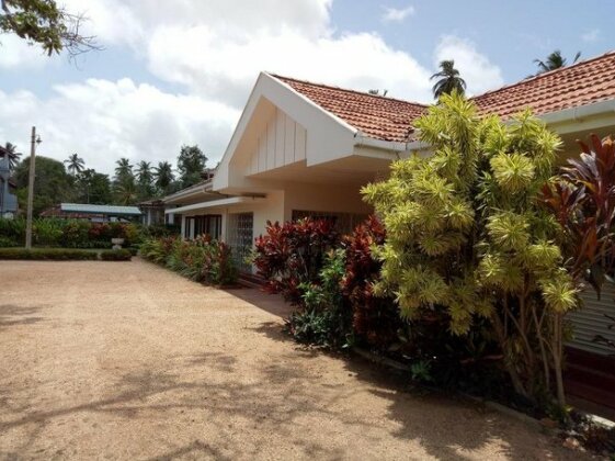Srilal's Guest House - Photo2