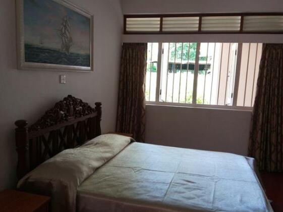 Srilal's Guest House - Photo5