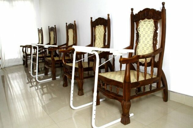Yoho Eos Hostels - Photo5
