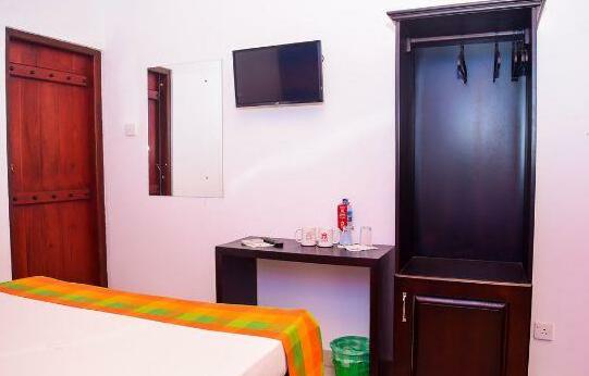 ZEN Rooms Beach Road Negombo - Photo3