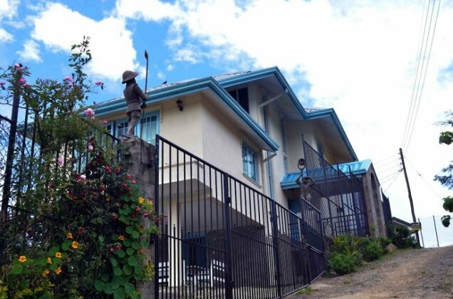 HillCrest Villa Nuwara Eliya - Photo2