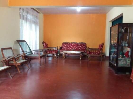 Pinnawala home stay - Photo2