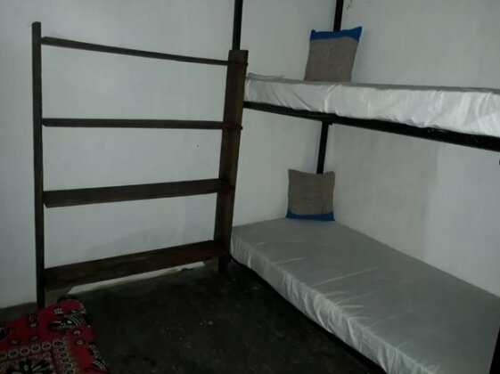 1 World Hostel - Photo4