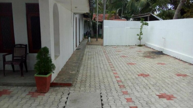 Calm Rest House - Photo2