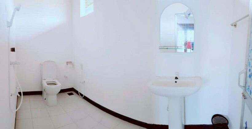 Exotic Beach Hotel - Photo3