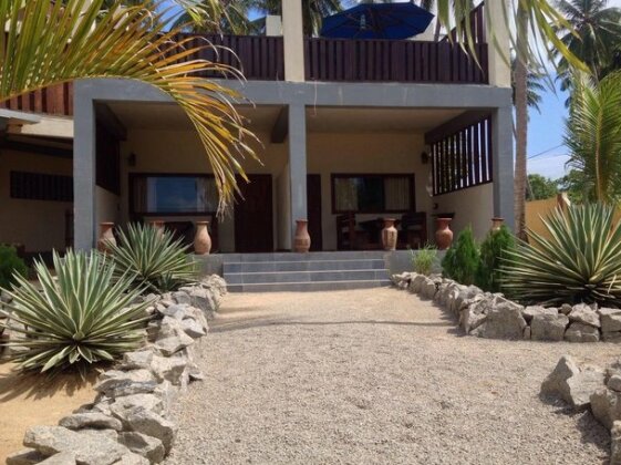 PJs Beach Hotel - Photo3
