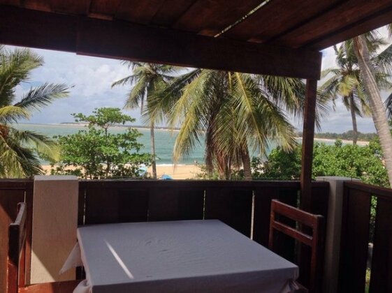 PJs Beach Hotel - Photo4