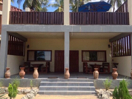 PJs Beach Hotel - Photo5