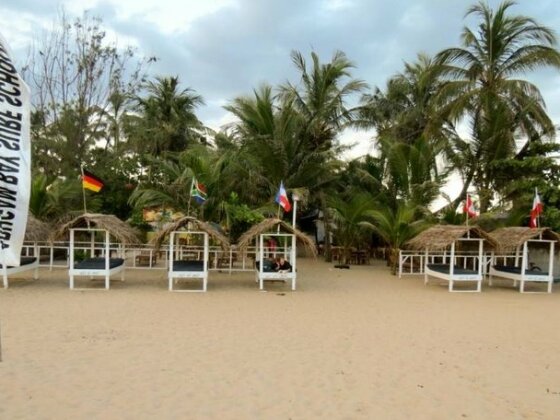 Shashini Beach Resort - Photo3