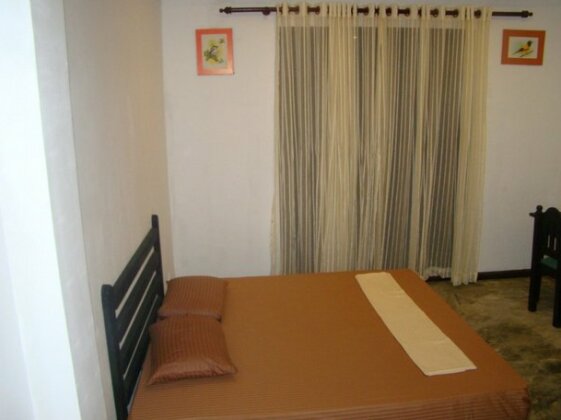 Sunny Bay Pottuvil - Photo5