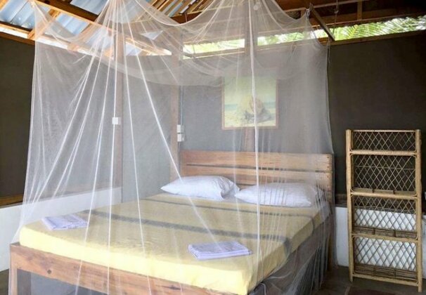 Upali Beach Surf Resort - Photo3