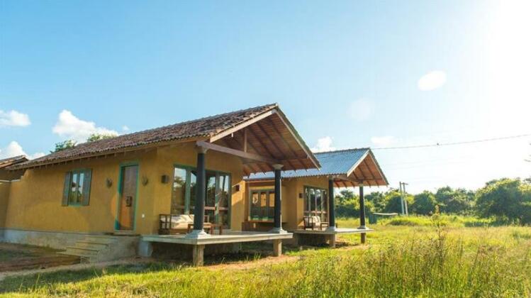 Kumbukgaha Villa - Photo3